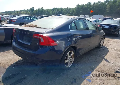 2012 Volvo S60 T5 из США, поврежденный, VIN YV1622FSXC2118665